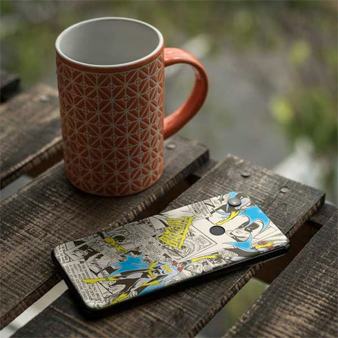 DC Comics Batman Batgirl Vintage Action pose pattern Google Pixel 3a XL Skin